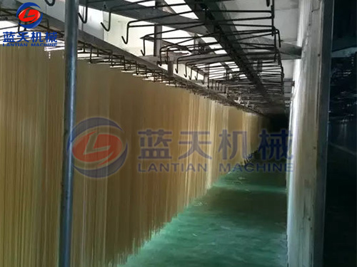 河北掛面烘干機用戶現(xiàn)場